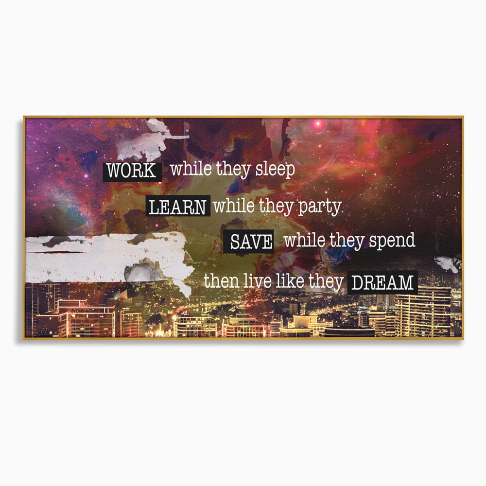 Tablou canvas cu tablou motivational cu oras si cer cosmic, in rama de aluminiu auriu