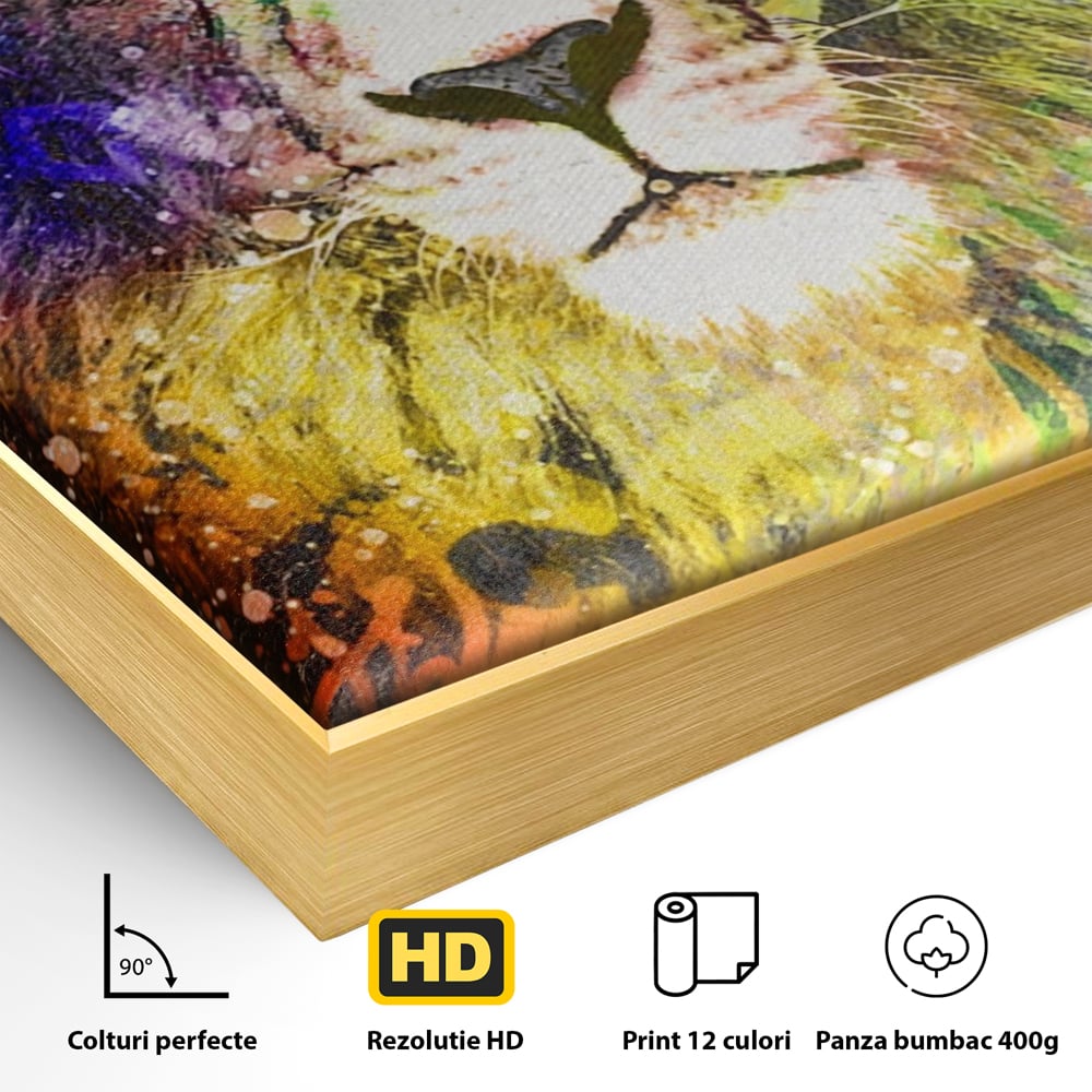 Detaliu al suprafetei: tablou canvas cu leu pictat, in rama de aluminiu auriu