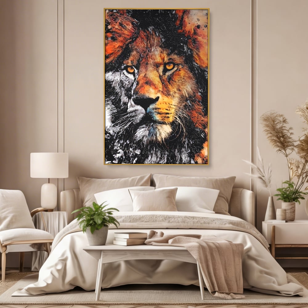 Tablou canvas cu tablou canvas cu leu stilizat, in rama de aluminiu auriu, pe perete intr-un dormitor