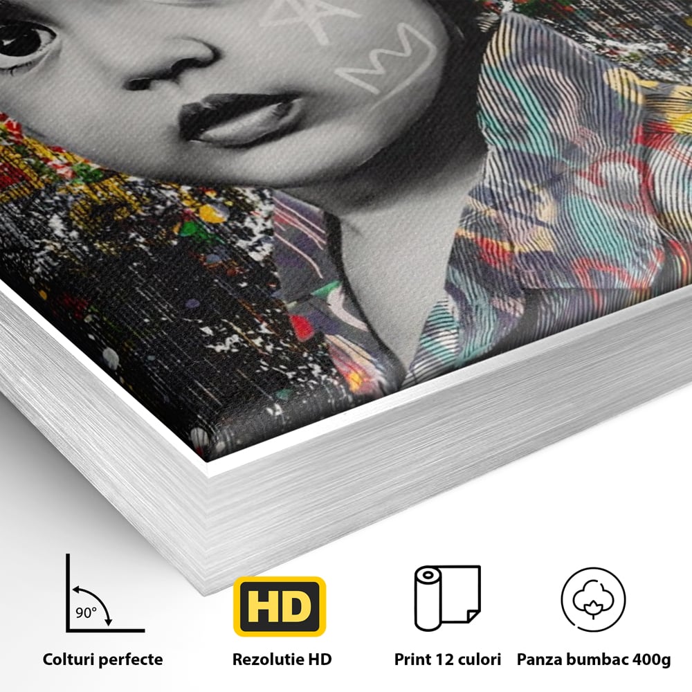 Detaliu al suprafetei: tablou canvas cu portretul unui copil si graffiti, in rama de aluminiu argintiu