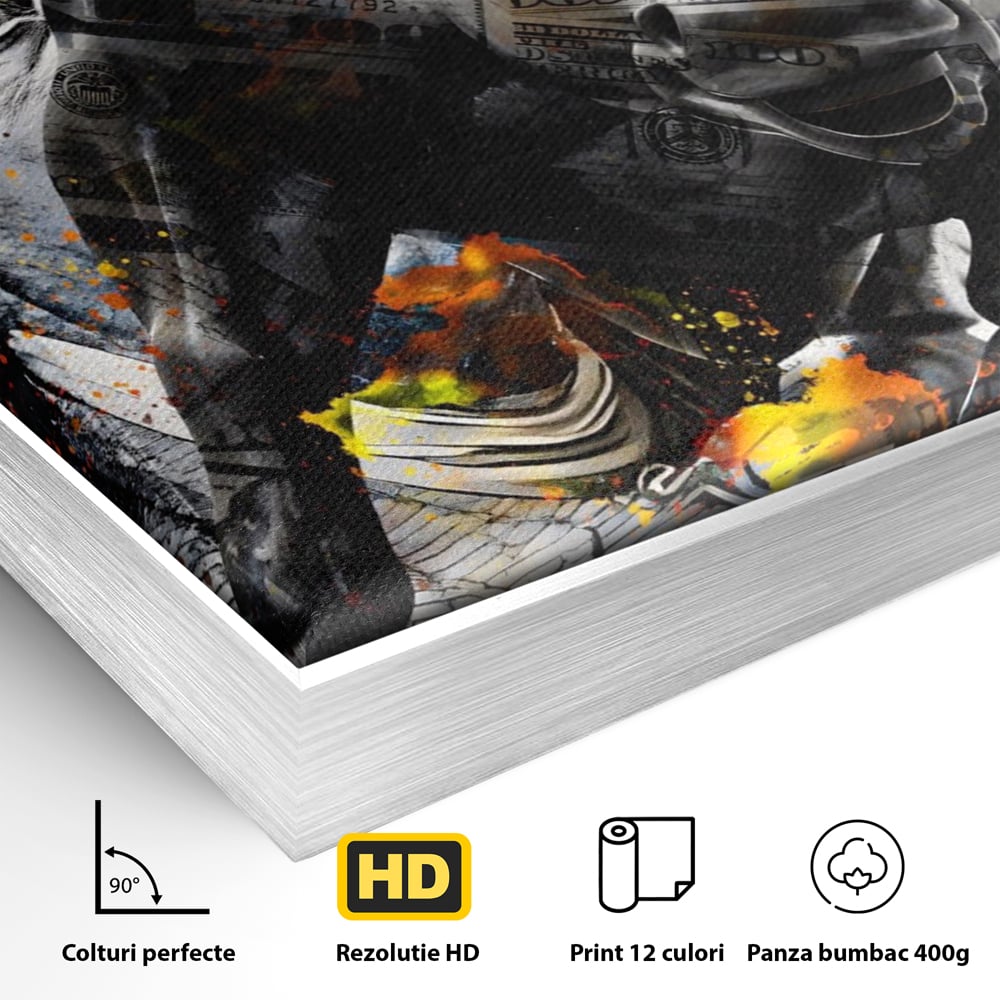 Detaliu al suprafetei: tablou canvas cu taur si bancnote, in rama de aluminiu argintiu