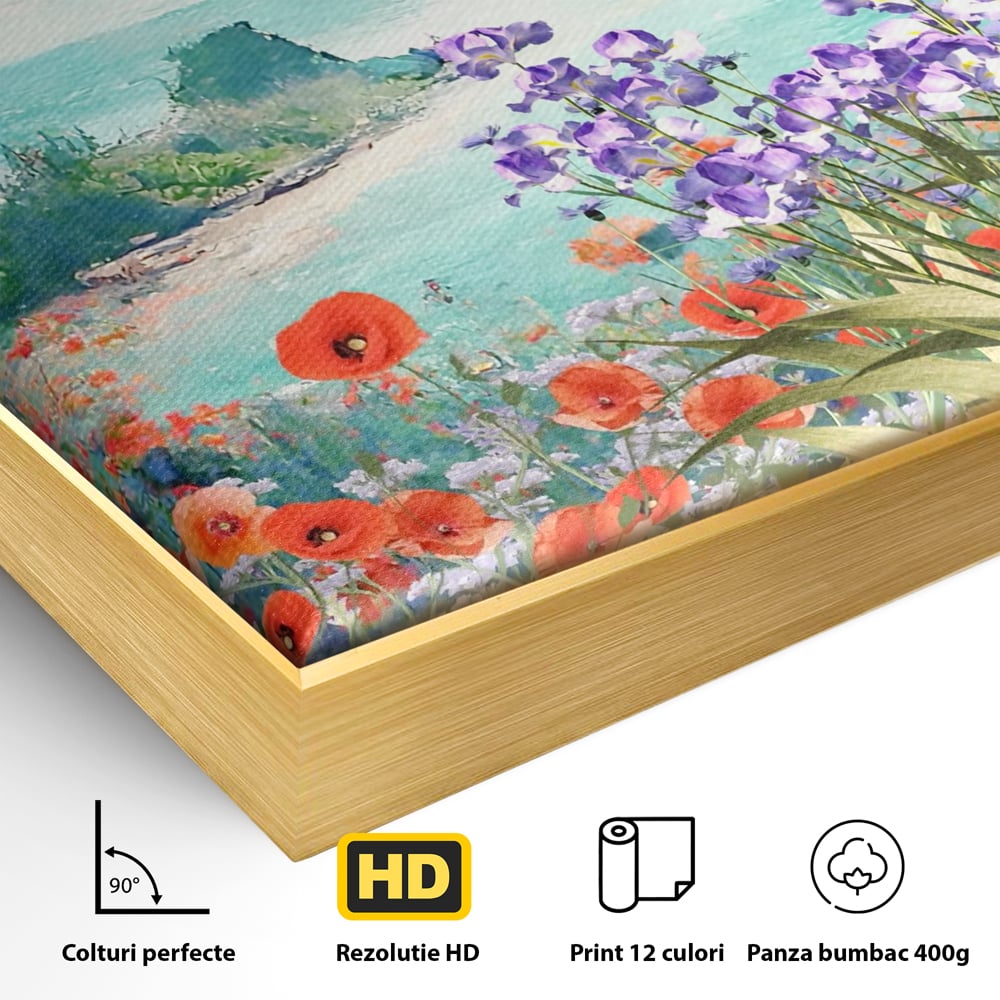 Detaliu al suprafetei: tablou canvas cu maci si flori violet, in rama de aluminiu auriu