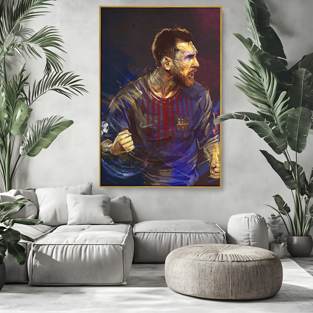 Tablou canvas cu portret ilustrat in culori vibrante cu lionel messi, in rama de aluminiu auriu, pe perete intr-un living