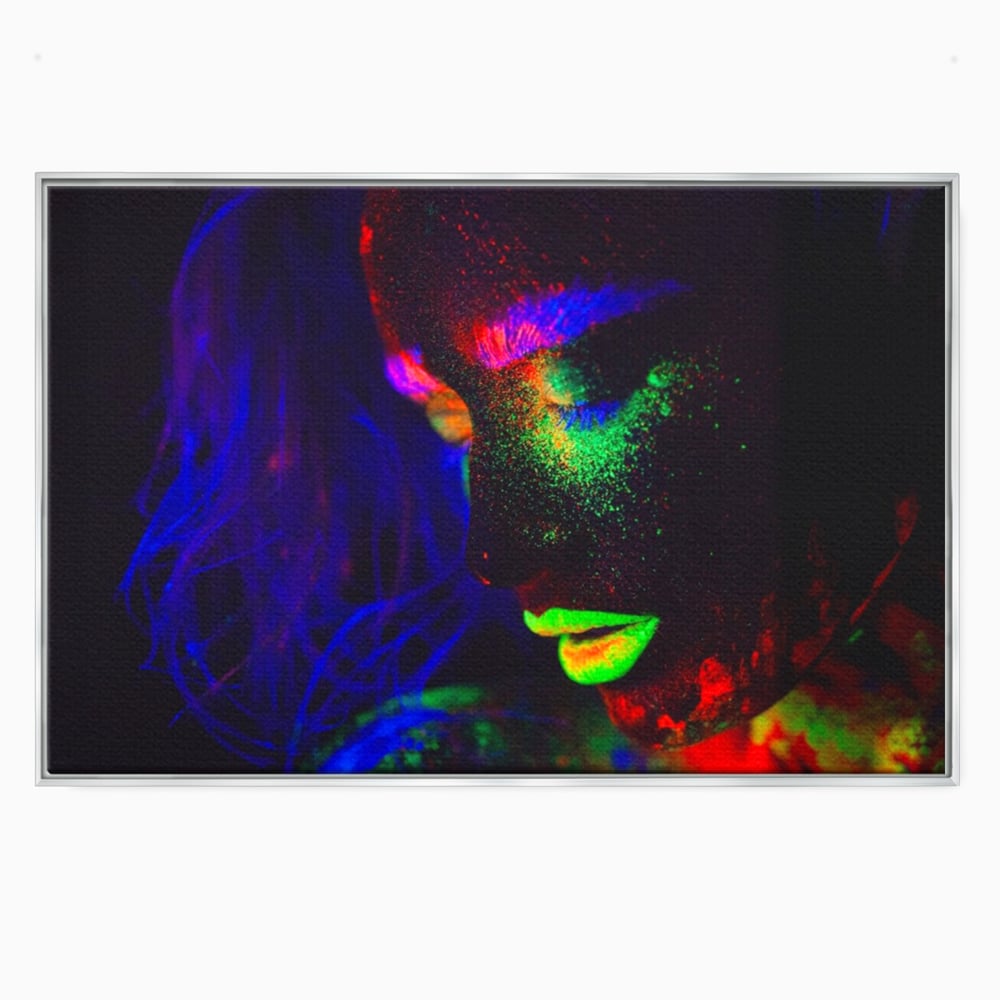 Tablou canvas cu tablou canvas cu fata in culori neon, in rama de aluminiu argintiu