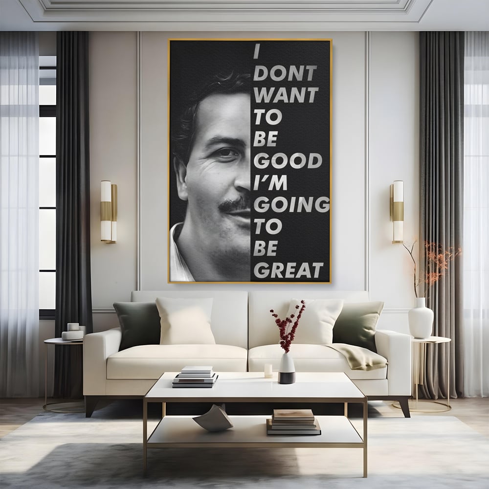 Tablou canvas cu tablou canvas cu portretul lui pablo escobar, in rama de aluminiu auriu, pe perete intr-un living