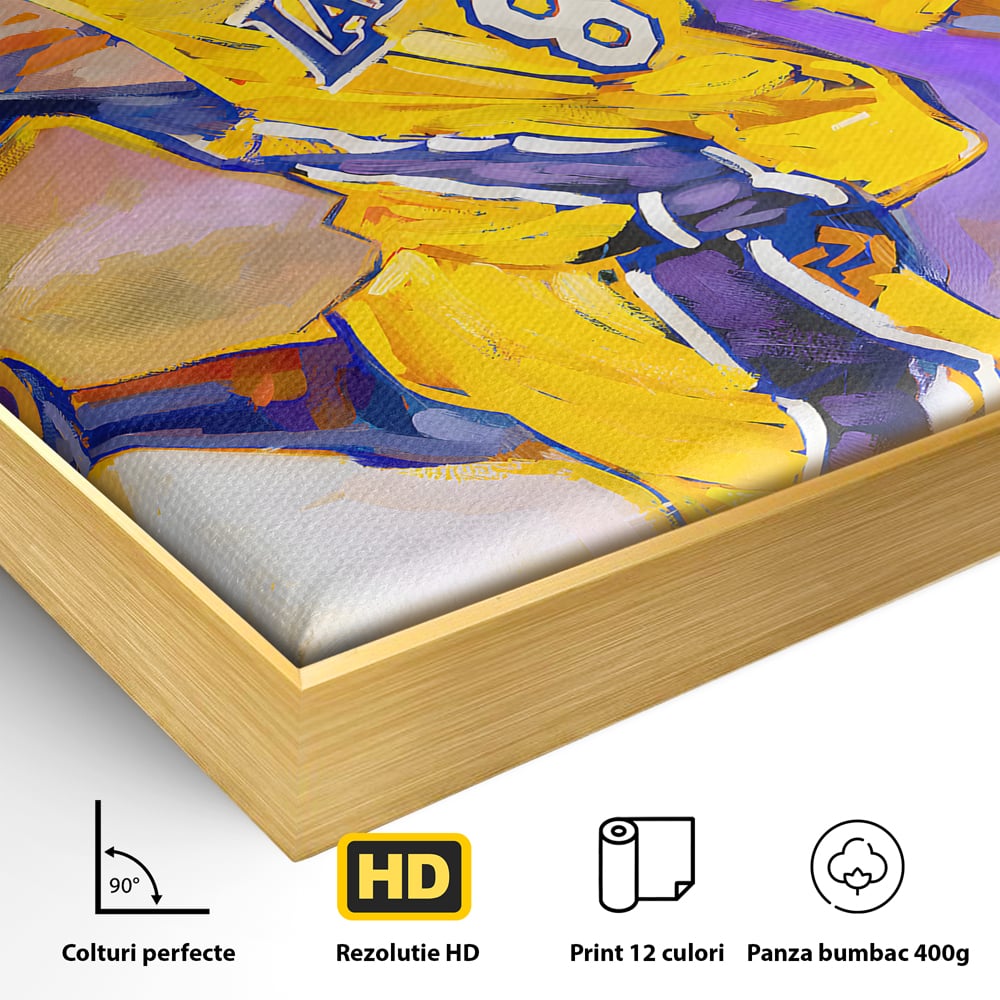 Detaliu al suprafetei: pictura cu baschetbalistul kobe bryant, in rama de aluminiu auriu