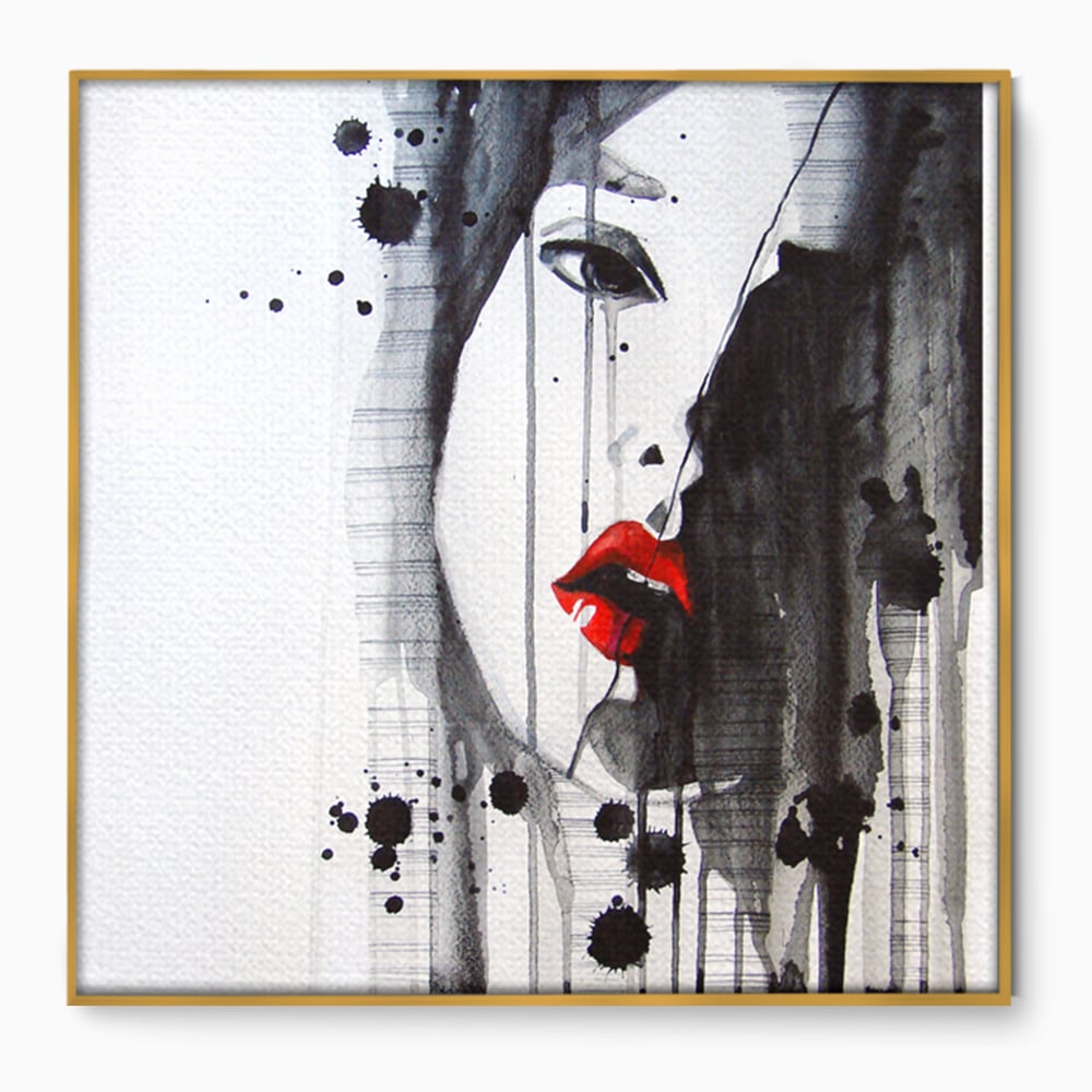 Tablou canvas cu tablou canvas cu chip de femeie si buze rosii, in rama de aluminiu auriu