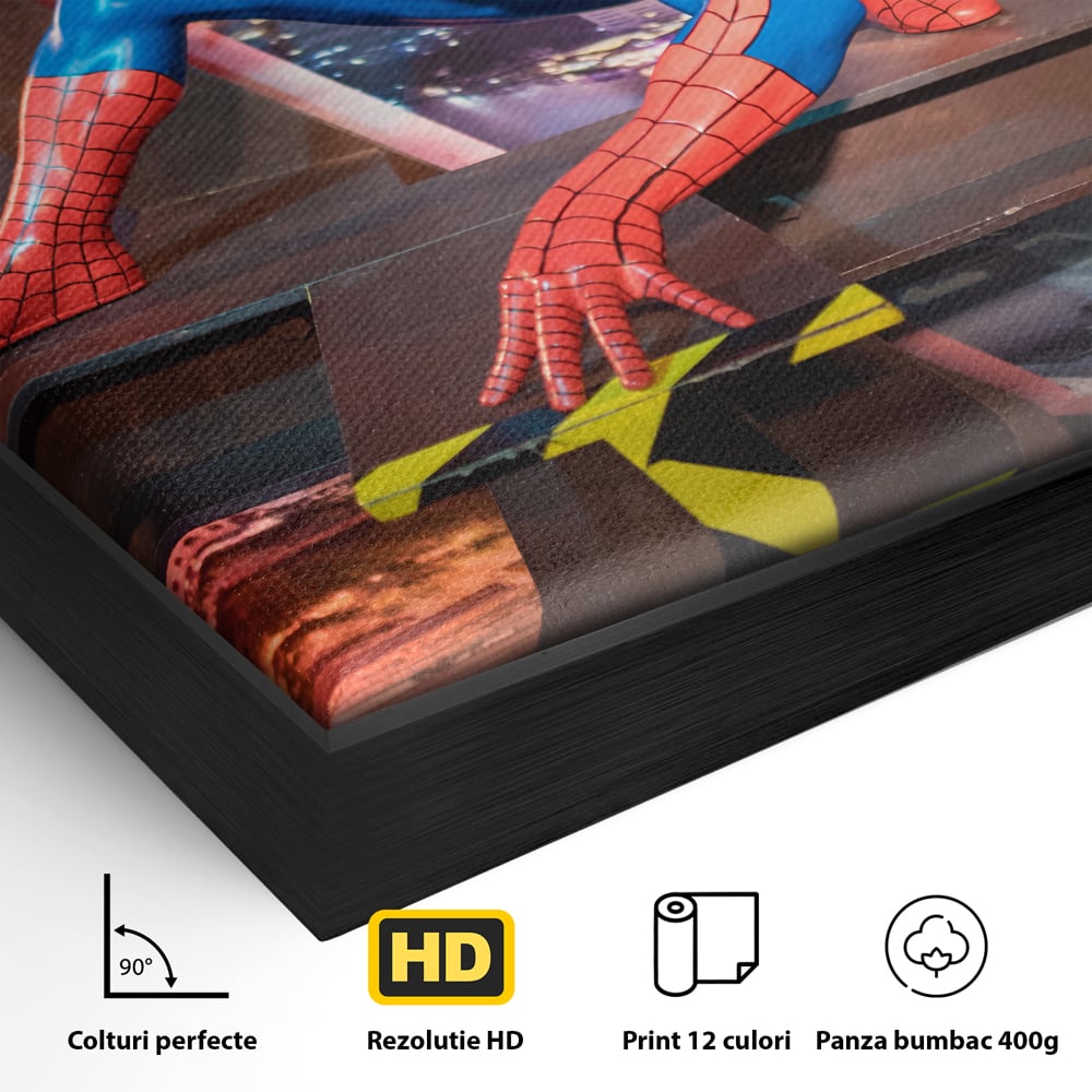 Detaliu al suprafetei: tablou canvas cu figurina spider man, in rama de aluminiu negru