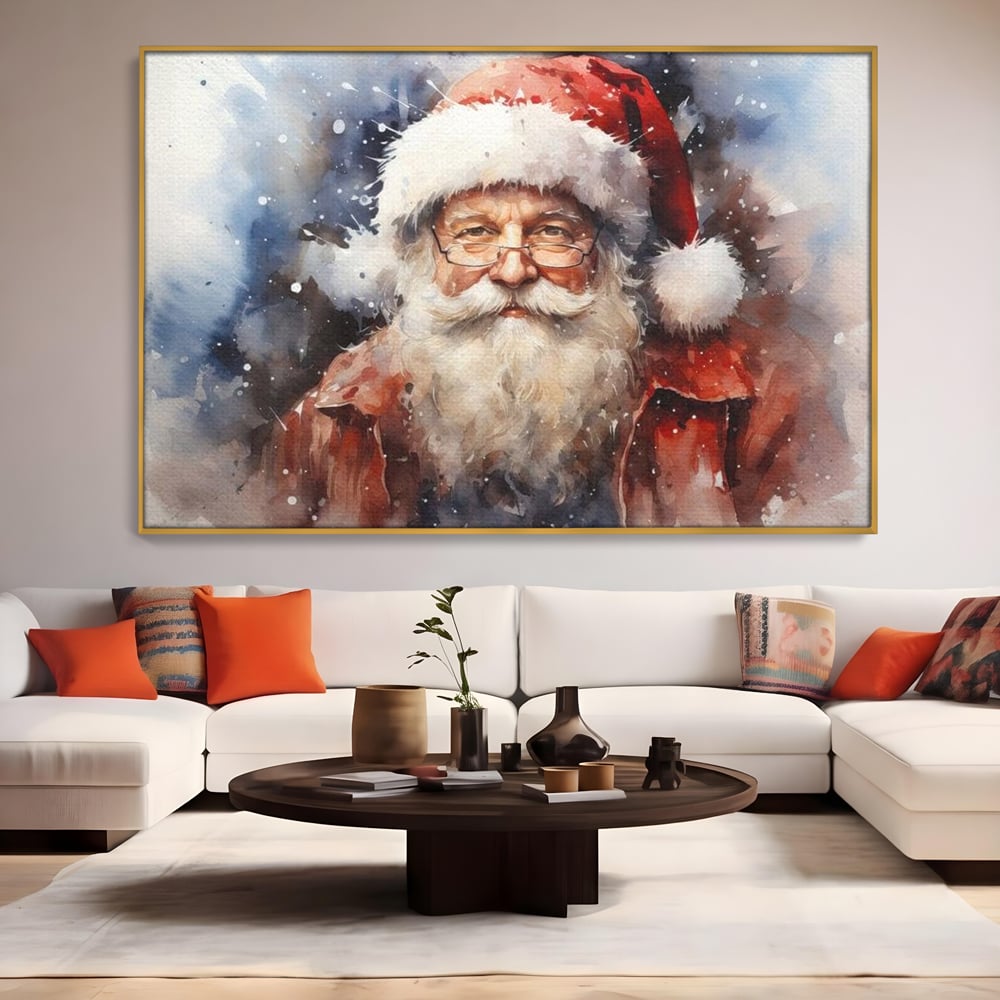 Tablou canvas cu tablou canvas cu mos craciun, in rama de aluminiu auriu, pe perete intr-un living