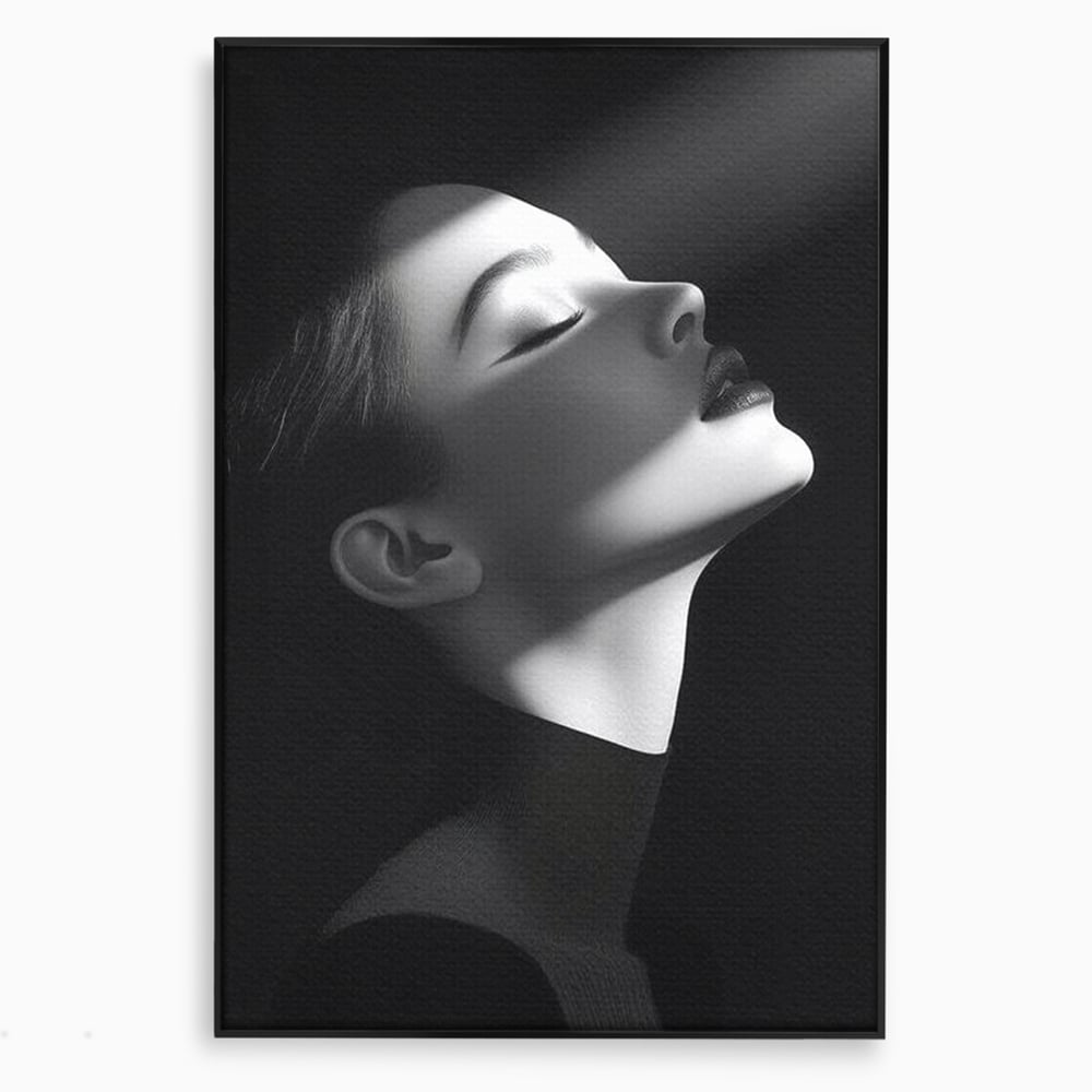 Tablou canvas cu tablou canvas portret alb-negru femeie, in rama de aluminiu negru