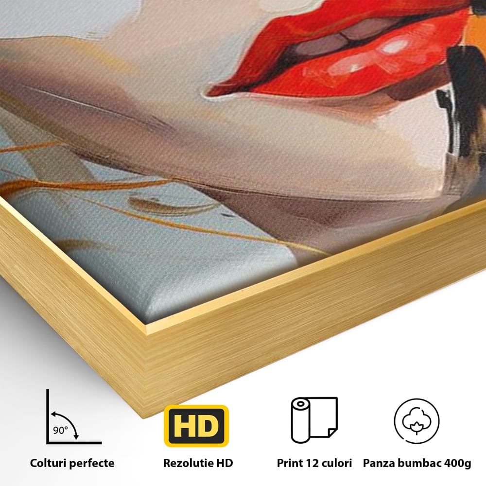 Detaliu al suprafetei: tablou canvas cu chip de femeie, in rama de aluminiu auriu