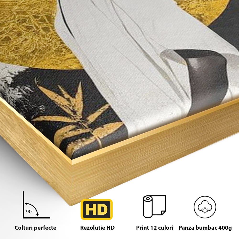 Detaliu al suprafetei: tablou canvas cu portret de femeie afro, in rama de aluminiu auriu