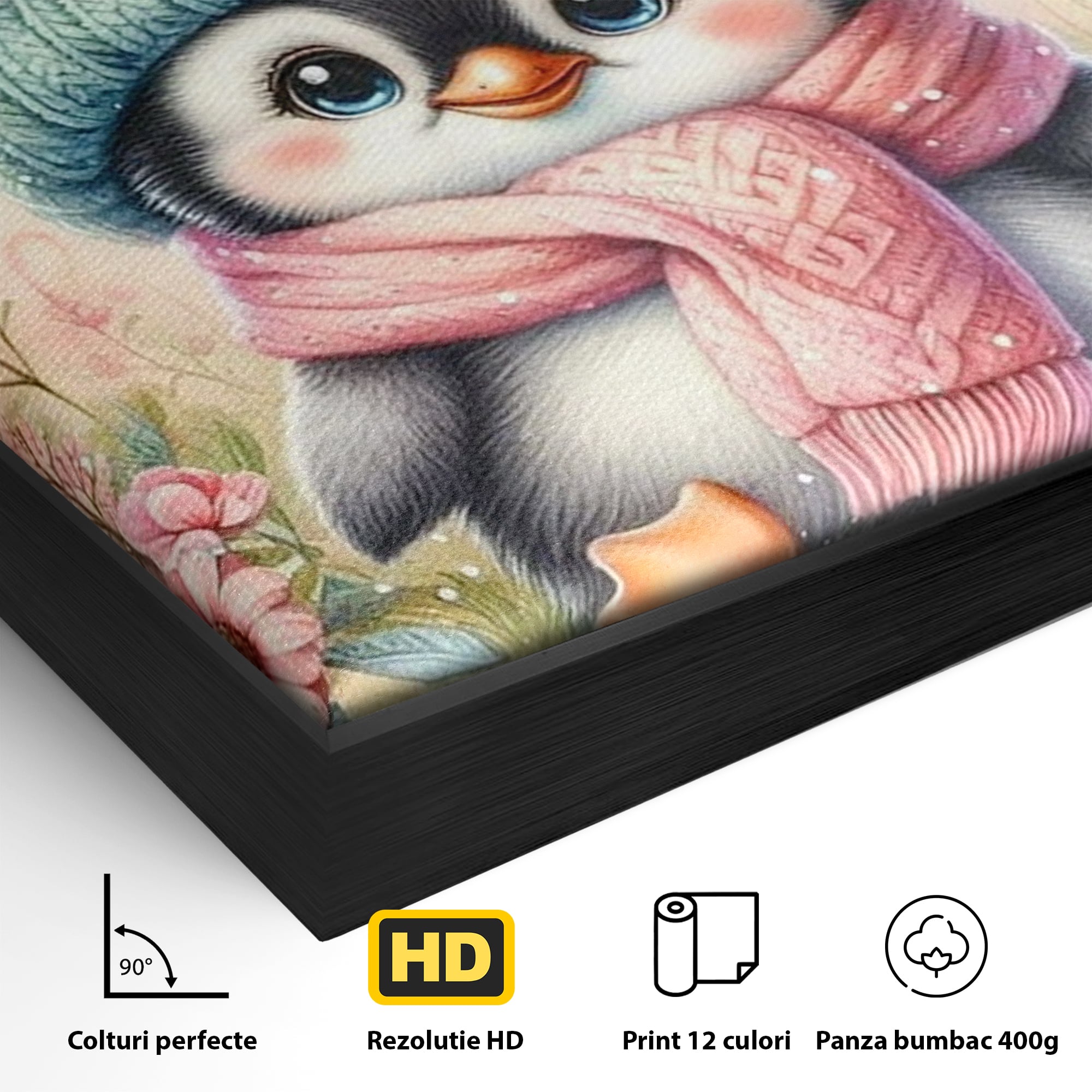 Detaliu al suprafetei: pinguin ilustrat cu caciula si fular roz, in rama de aluminiu negru