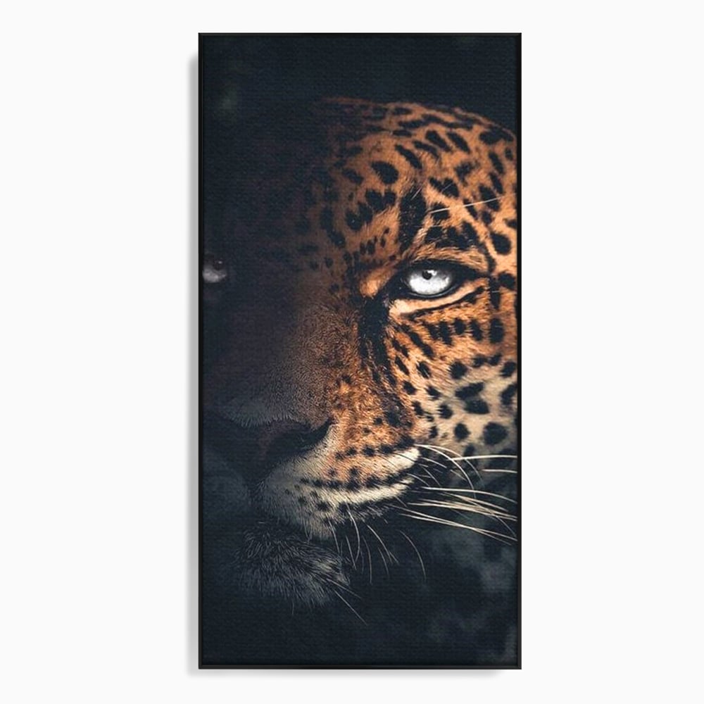 Tablou canvas cu tablou canvas cu ochiul de jaguar, in rama de aluminiu negru
