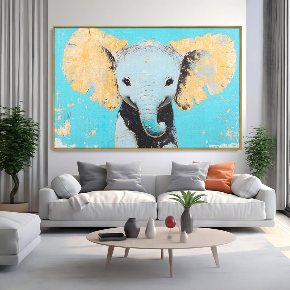 Tablou canvas cu tablou canvas cu un pui de elefant, in rama de aluminiu auriu, pe perete intr-un living