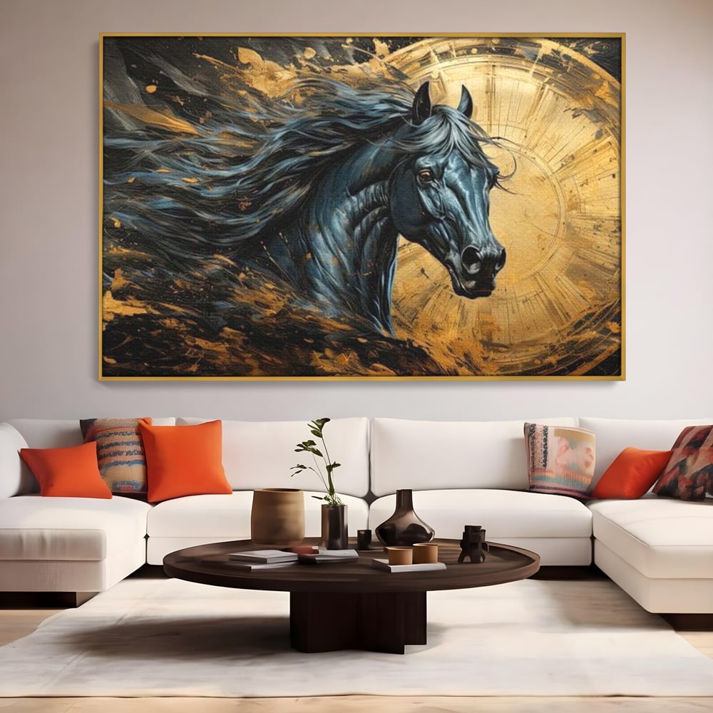 Tablou canvas cu tablou canvas cu un cal negru si coama in vant, in rama de aluminiu auriu, pe perete intr-un living