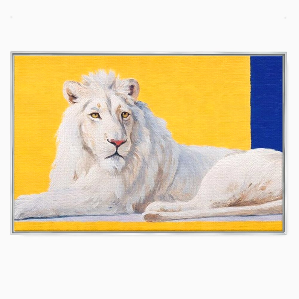 Tablou canvas cu pictura cu leu alb culcat pe fundal galben, in rama de aluminiu argintiu