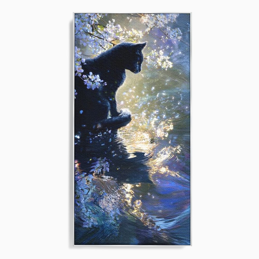 Tablou canvas cu tablou canvas cu pisica neagra pe malul apei, in rama de aluminiu argintiu