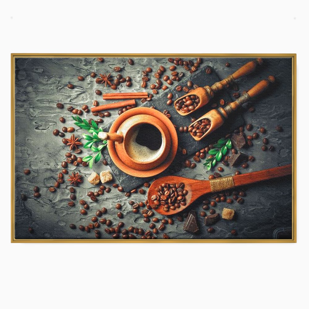 Tablou canvas cu ceasca de cafea si boabe, in rama de aluminiu auriu