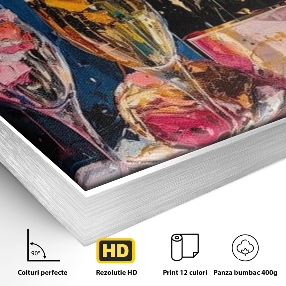 Detaliu al suprafetei: tablou canvas cu sticla de sampanie si pahare, in rama de aluminiu argintiu