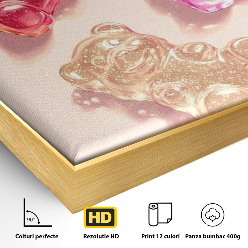 Detaliu al suprafetei: tablou canvas cu trei ursuleti gelee, in rama de aluminiu auriu