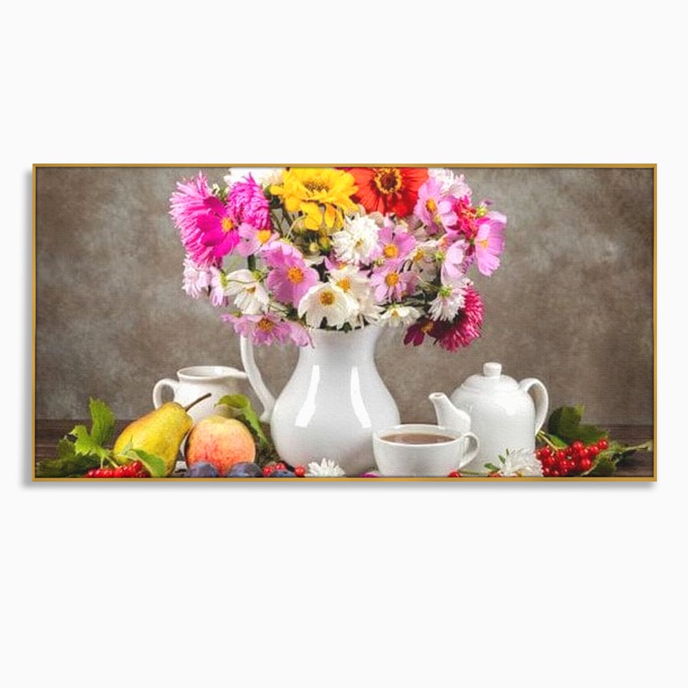 Tablou canvas cu natura moarta cu flori si fructe, in rama de aluminiu auriu