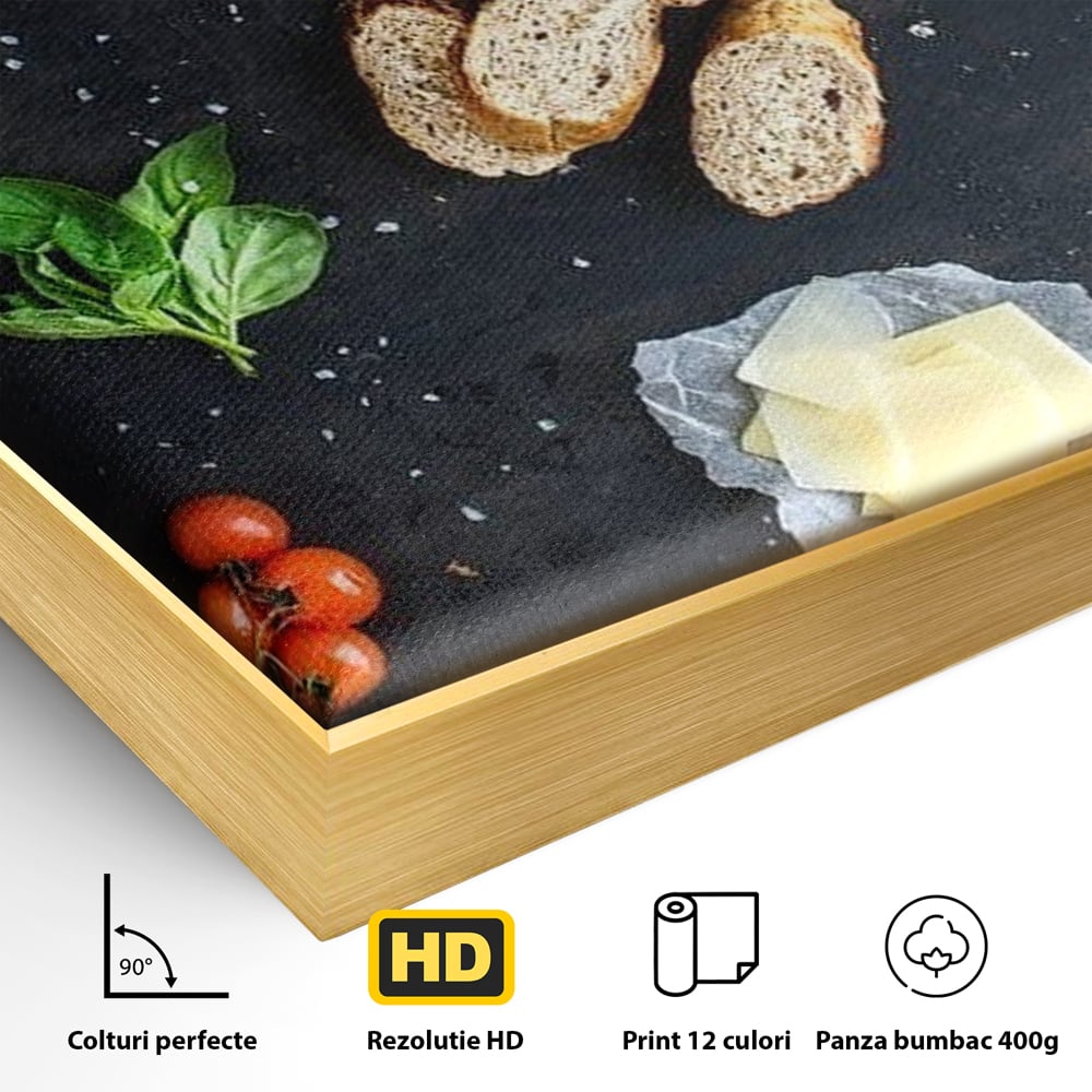 Detaliu al suprafetei: natura moarta cu ingrediente italiene, in rama de aluminiu auriu