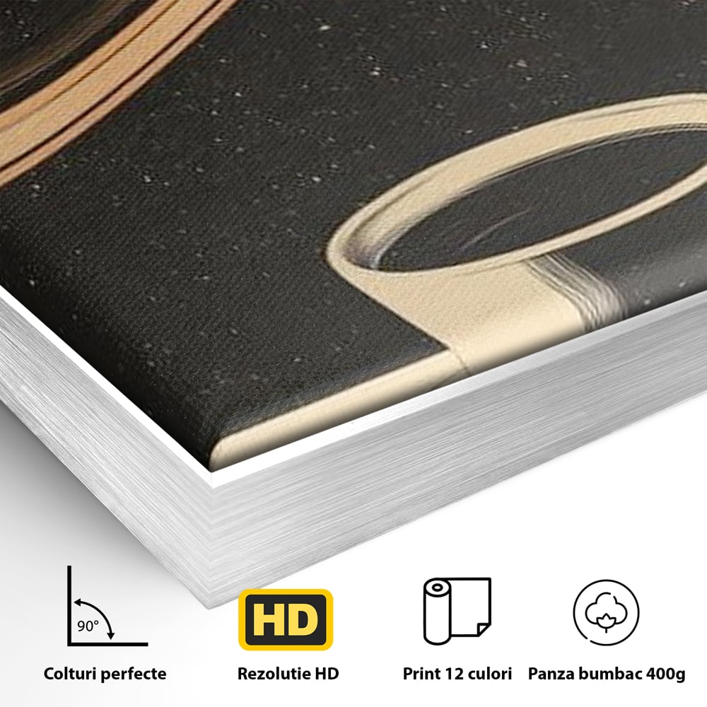 Detaliu al suprafetei: ilustratie cu ceasca de cafea si planeta saturn, in rama de aluminiu argintiu