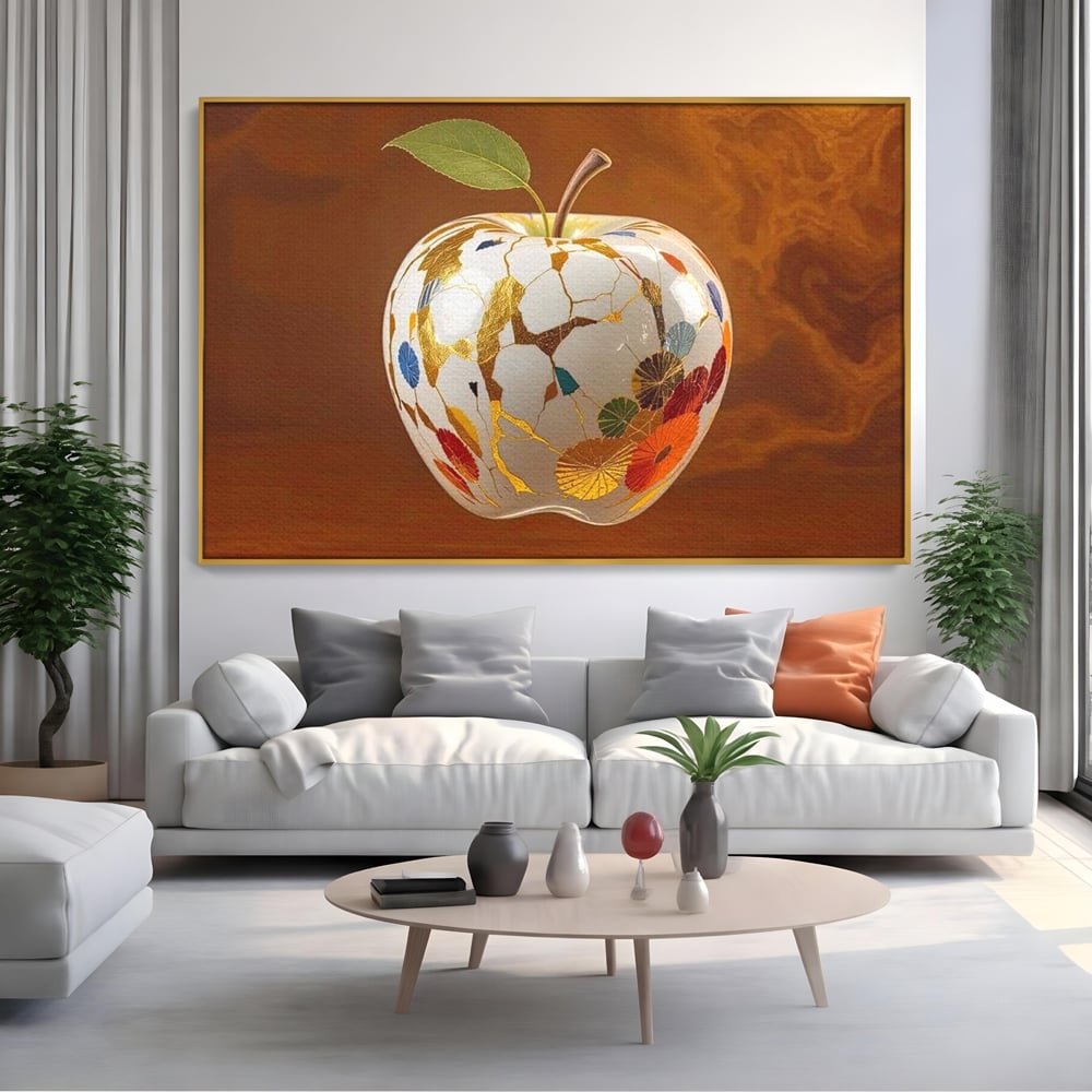 Tablou canvas cu tablou canvas cu mar alb si motive aurii, in rama de aluminiu auriu, pe perete intr-un living