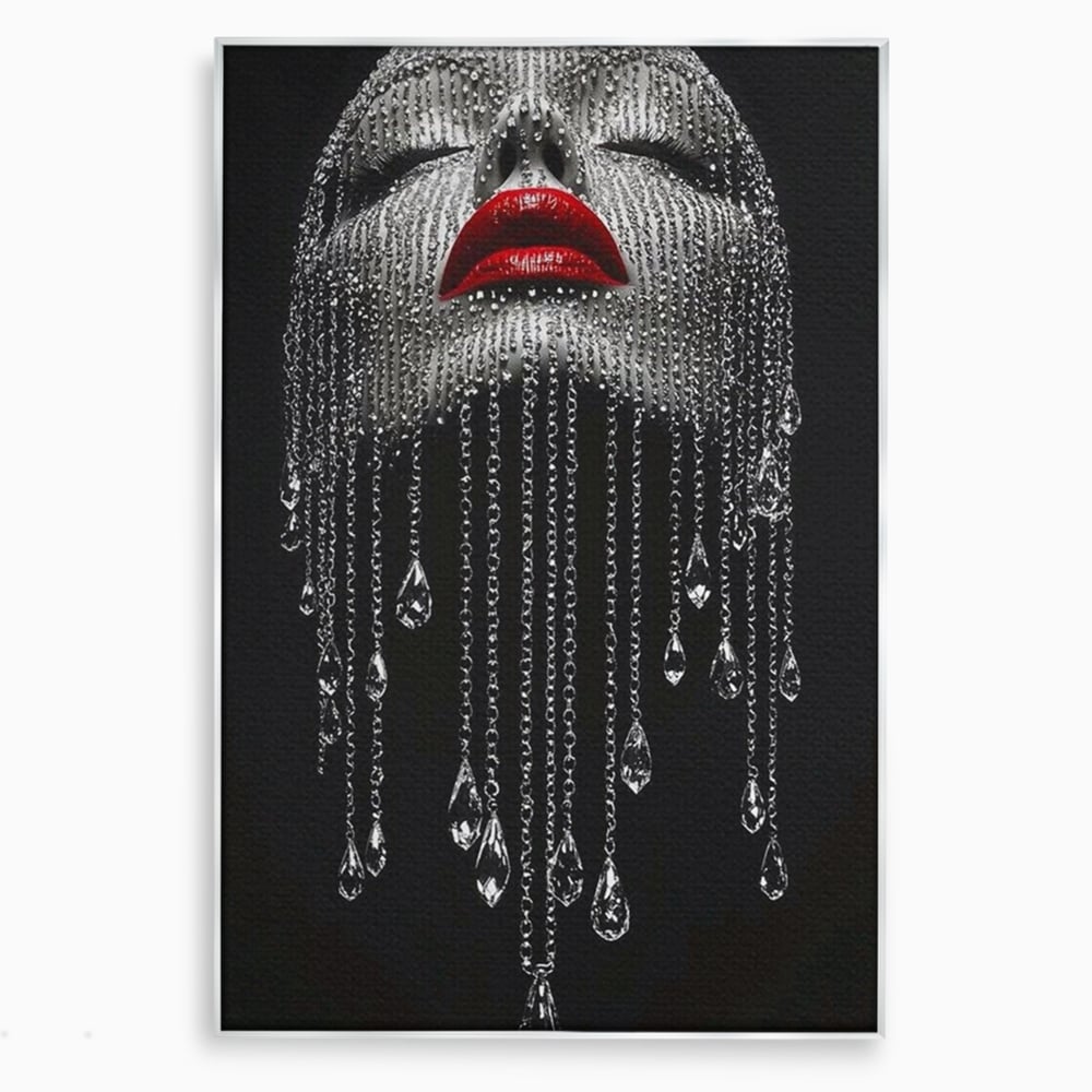 Tablou canvas cu tablou portret femeie cu cristale si buze rosii, in rama de aluminiu argintiu