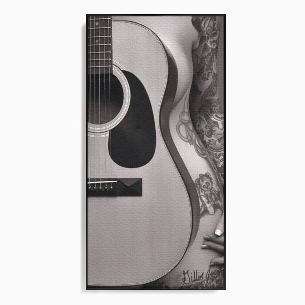 Tablou canvas cu tablou canvas cu chitara si silueta feminina tatuata, in rama de aluminiu negru