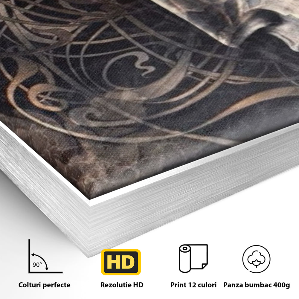 Detaliu al suprafetei: tablou canvas cu profil de buddha, in rama de aluminiu argintiu