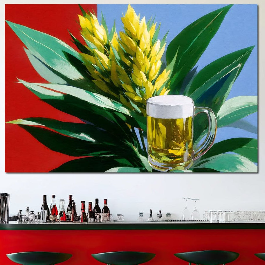 tablou canvas cu o halba de bere aurie cu spuma, pe fundal pictat in doua culori, cu flori si frunze de hamei 
