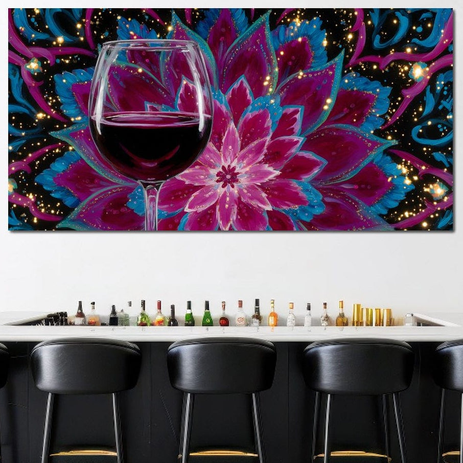 tablou canvas cu un pahar de vin rosu, pe fundal abstract cu o floare roz pictata sub forma de mandala cu sclipiri aurii