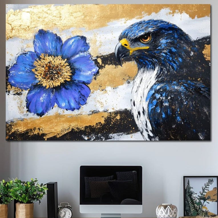 tablou canvas cu un soim albastru langa o floare albastra, pe fundal abstract cu texturi aurii si accente de pictura