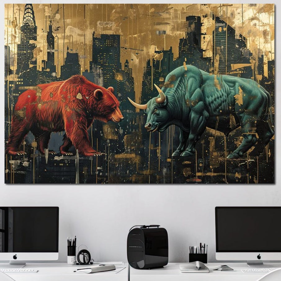 tablou canvas cu un urs rosu si un taur verde in confruntare, pe fundal urban stilizat