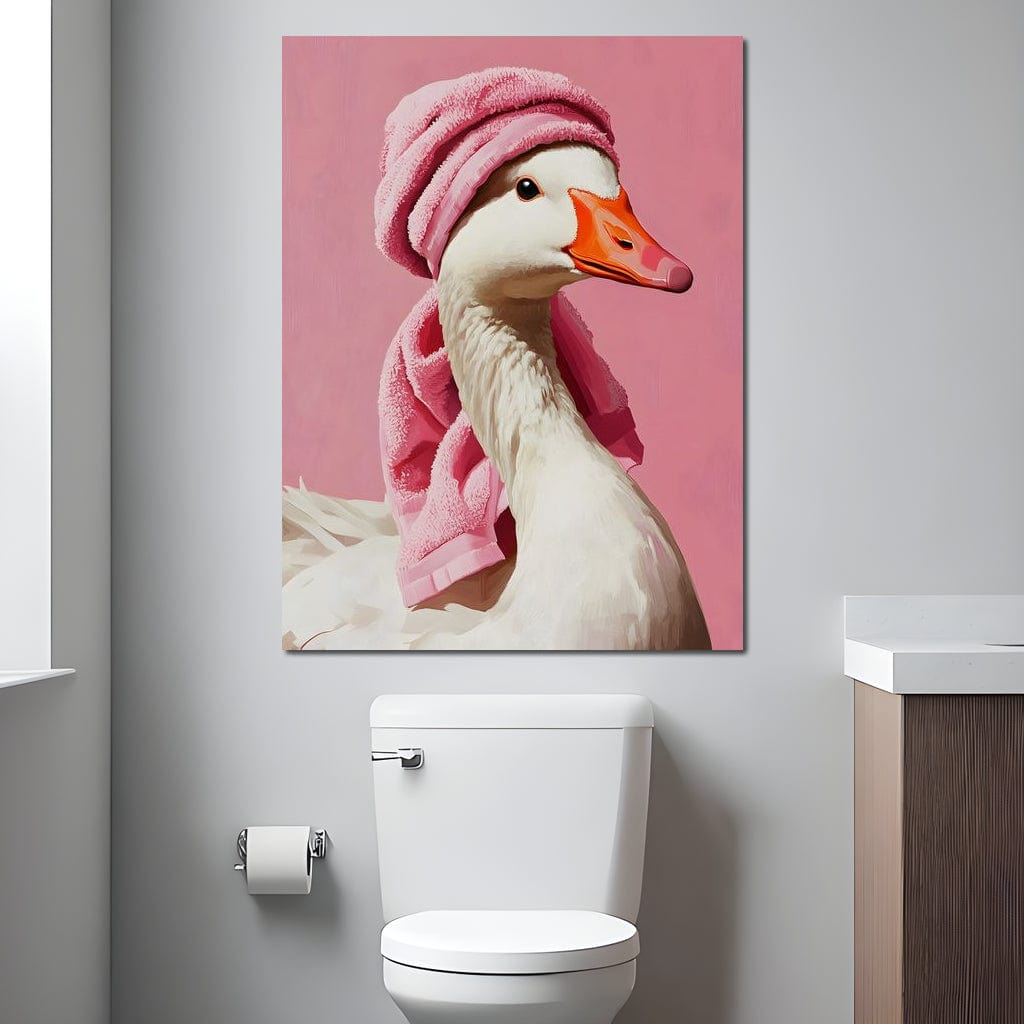 tablou canvas cu o gasca alba, cu un prosop roz, pe fundal roz pastelat