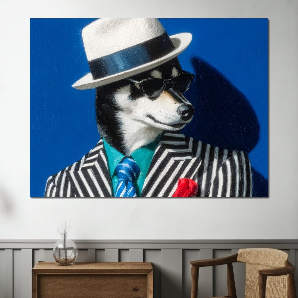 tablou canvas cu un caine husky imbracat in costum cu dungi alb si negru, cu cravata albastra, palarie alba si ochelari de so