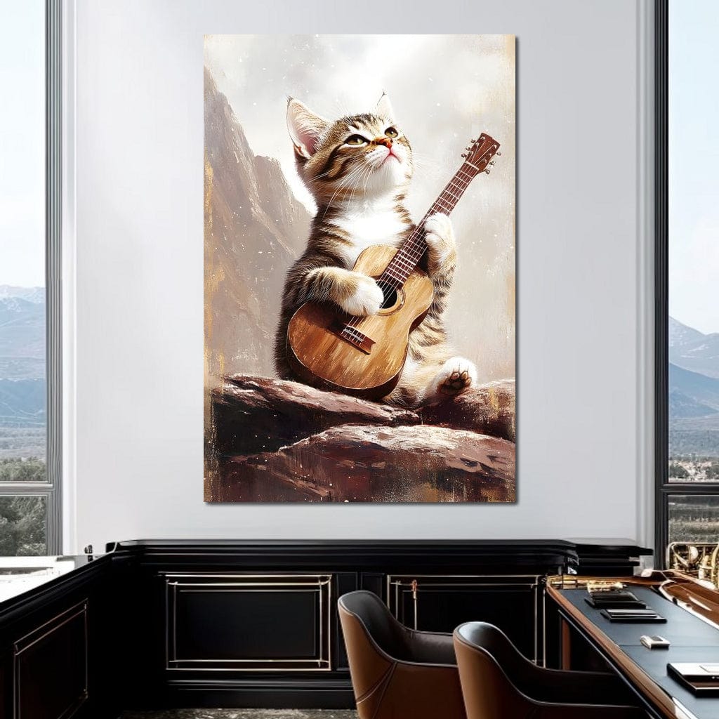 tablou canvas cu un pui de pisica cantand la o chitara, pe o stanca, pe fundal montan in ceata