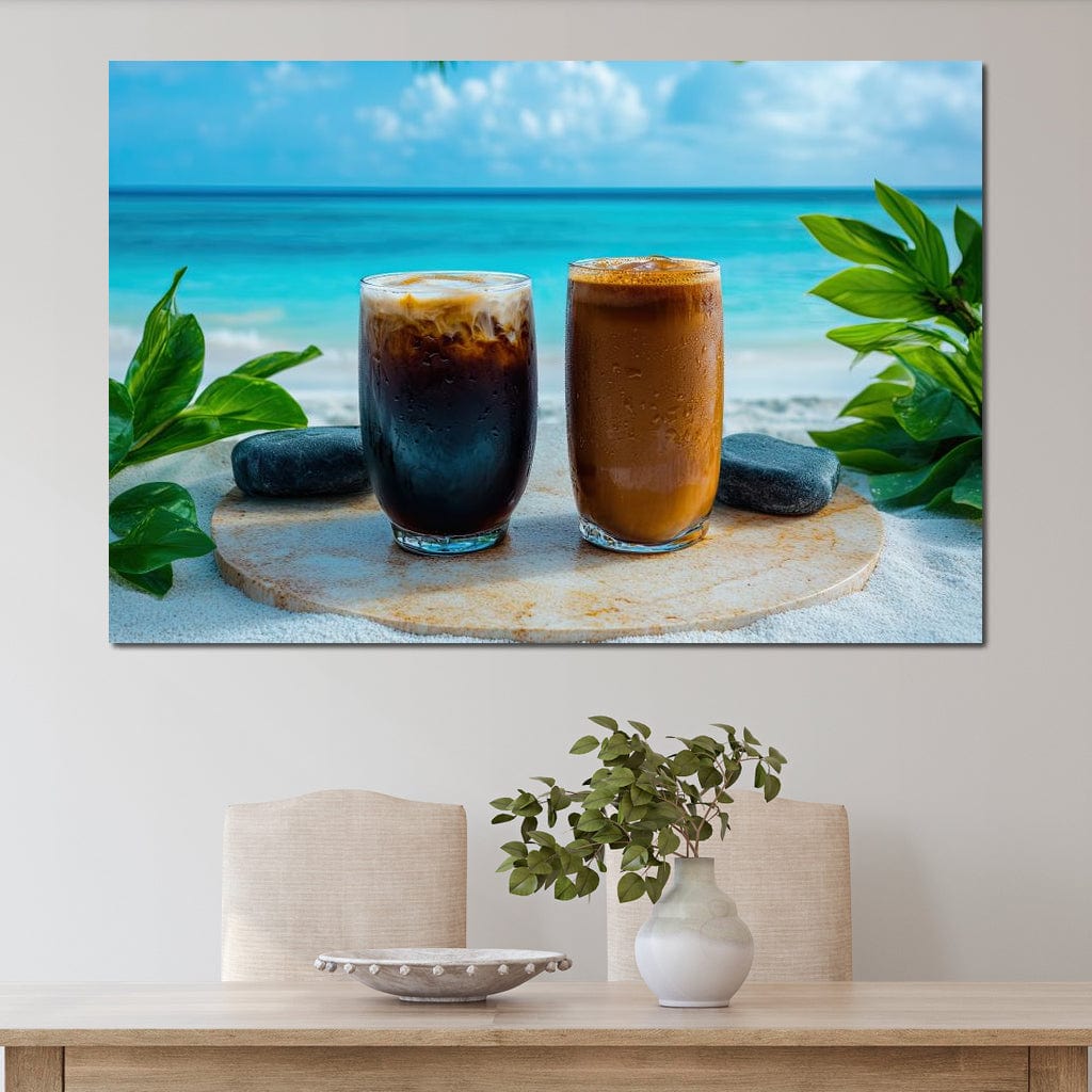 tablou canvas cu doua pahare cu cafea rece, pe fundal exotic de vacanta cu plaja si ocean