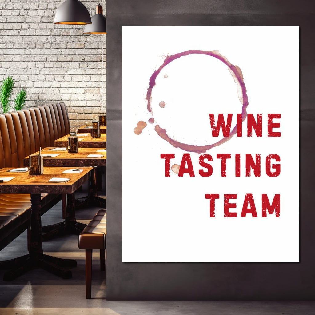 tablou canvas cu un cerc rosu, patat de vin, si un mesaj text rosu pe fundal alb