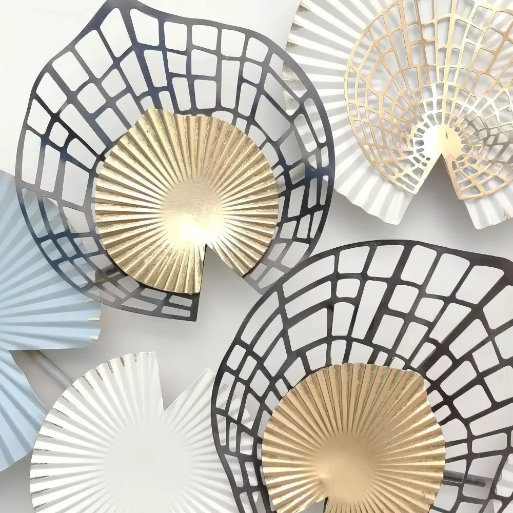 Decoratiune Metalica de Perete LuxCanva® Metal Shadows A2306, din Metal, Negru, Gold, Alb, Gri, Auriu, Dimensiune Mare 140 x 61 cm