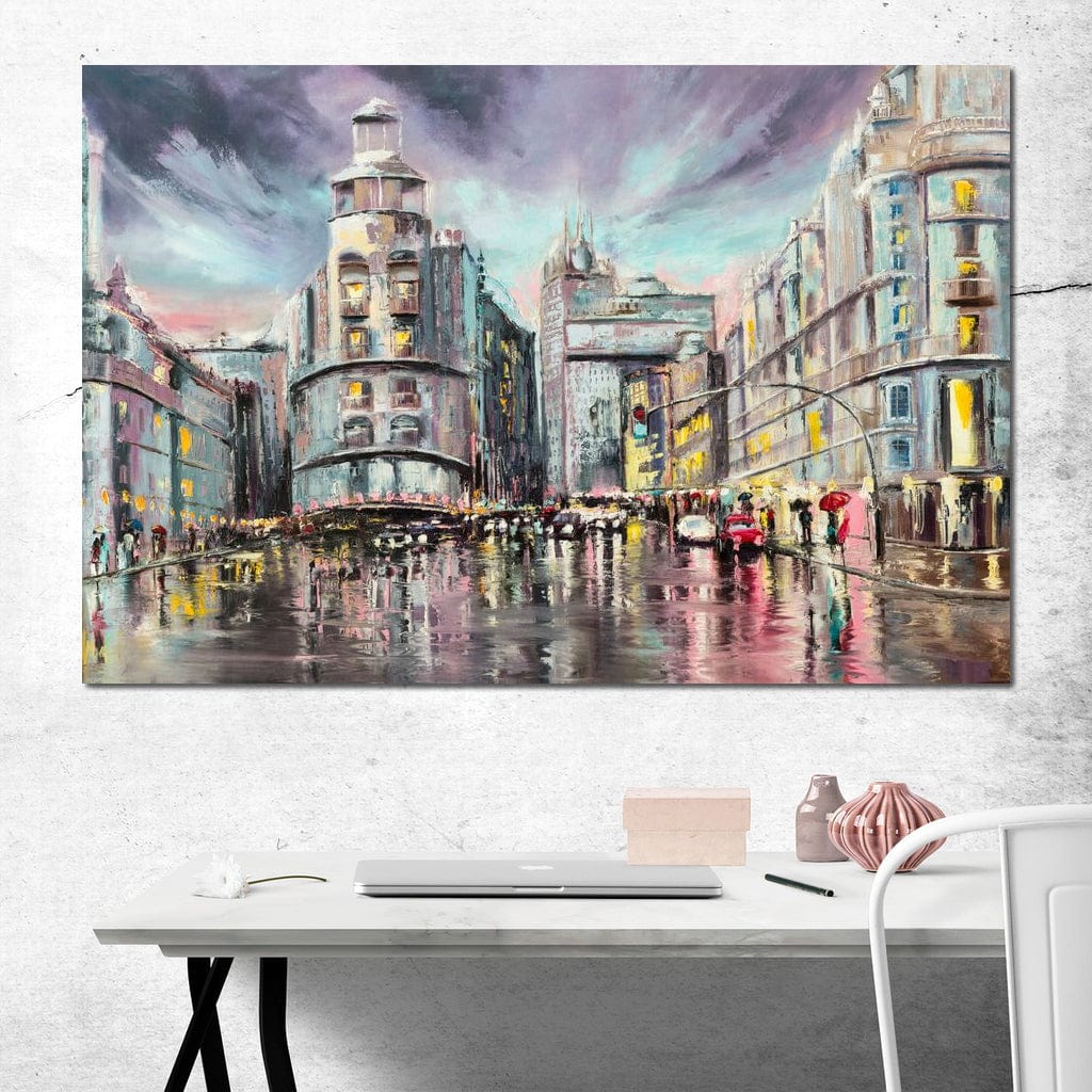Tablou Canvas Premium, LuxCanva® O1009, Avenue in Lumina, Reflexii, Urban, Oras, Ploaie, Europa, Strada, Vibratie, Magie, Umbrela, Arhitectura, Citadin, Pictura, Vacanta, Birou, Living, Dormitor