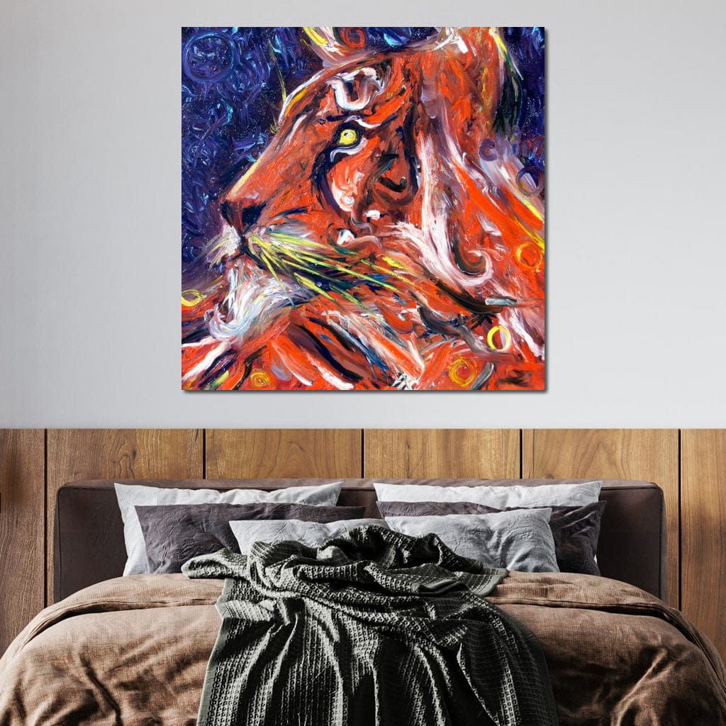 tablou canvas cu un leu pictat in nuante calde de portocaliu si rosu, pe fundal in nuante reci