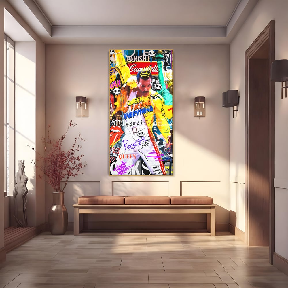 Tablou canvas cu tablou canvas cu freddie mercury stil grafitti, in rama de aluminiu auriu