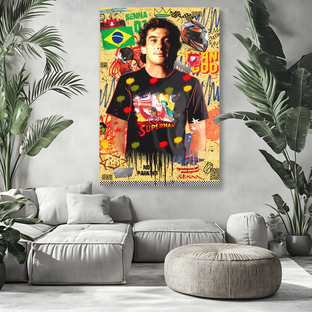 Tablou canvas cu tablou canvas cu ayrton senna, fara rama, pe sasiu de lemn, pe perete intr-un living