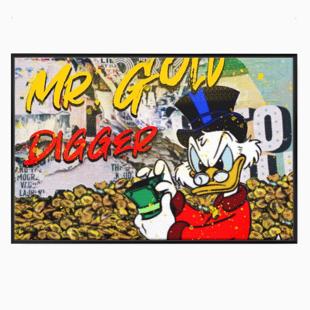 Tablou canvas cu tablou canvas cu scrooge mcduck si bani, in rama de aluminiu negru