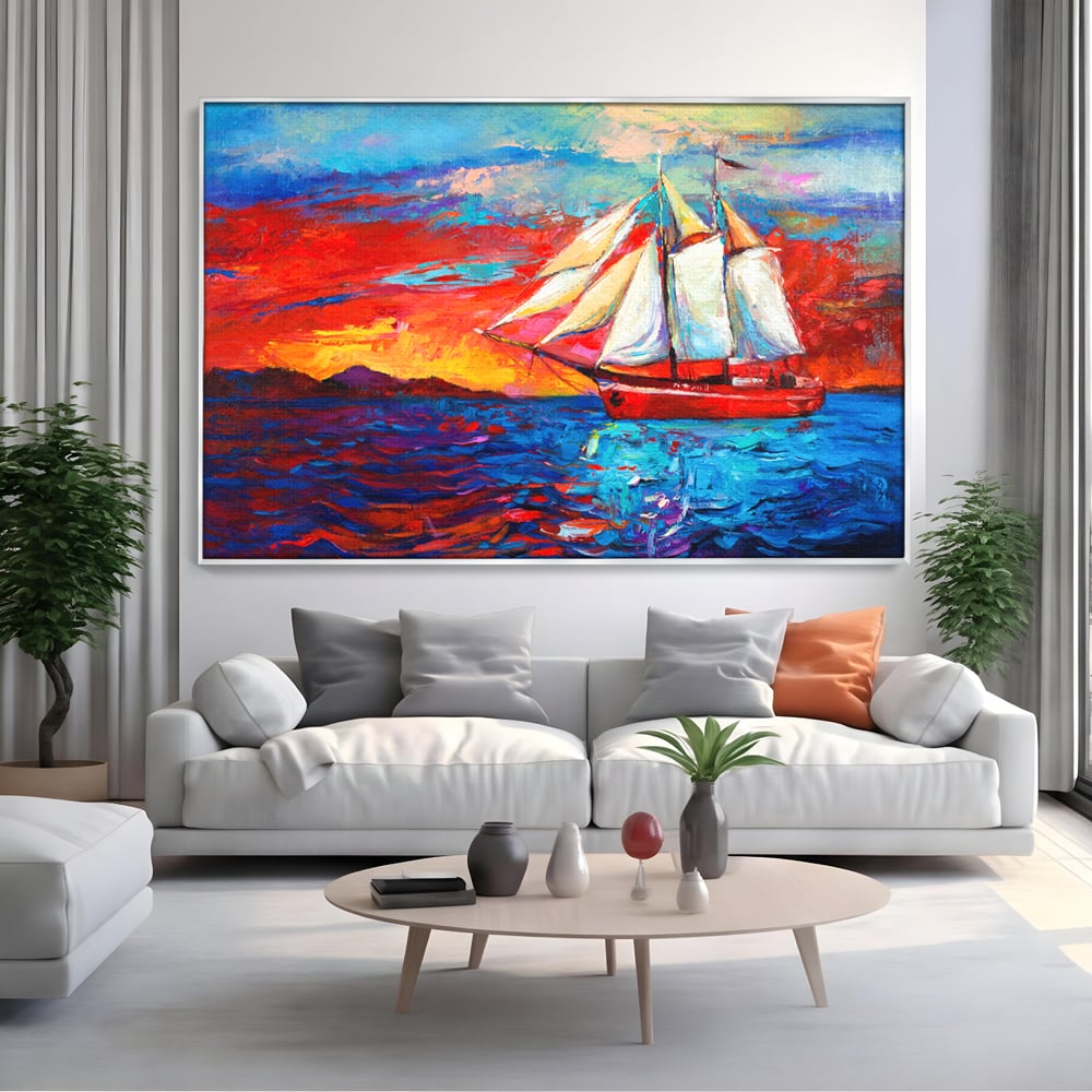 Tablou canvas cu tablou canvas cu vapor cu vele pe mare, in rama de aluminiu argintiu, pe perete intr-un living