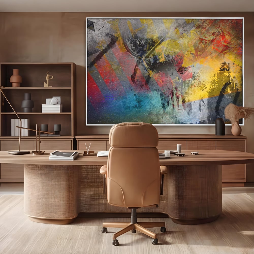Tablou canvas cu pictura abstracta cu pete vibrante, in rama de aluminiu argintiu, pe perete intr-un birou