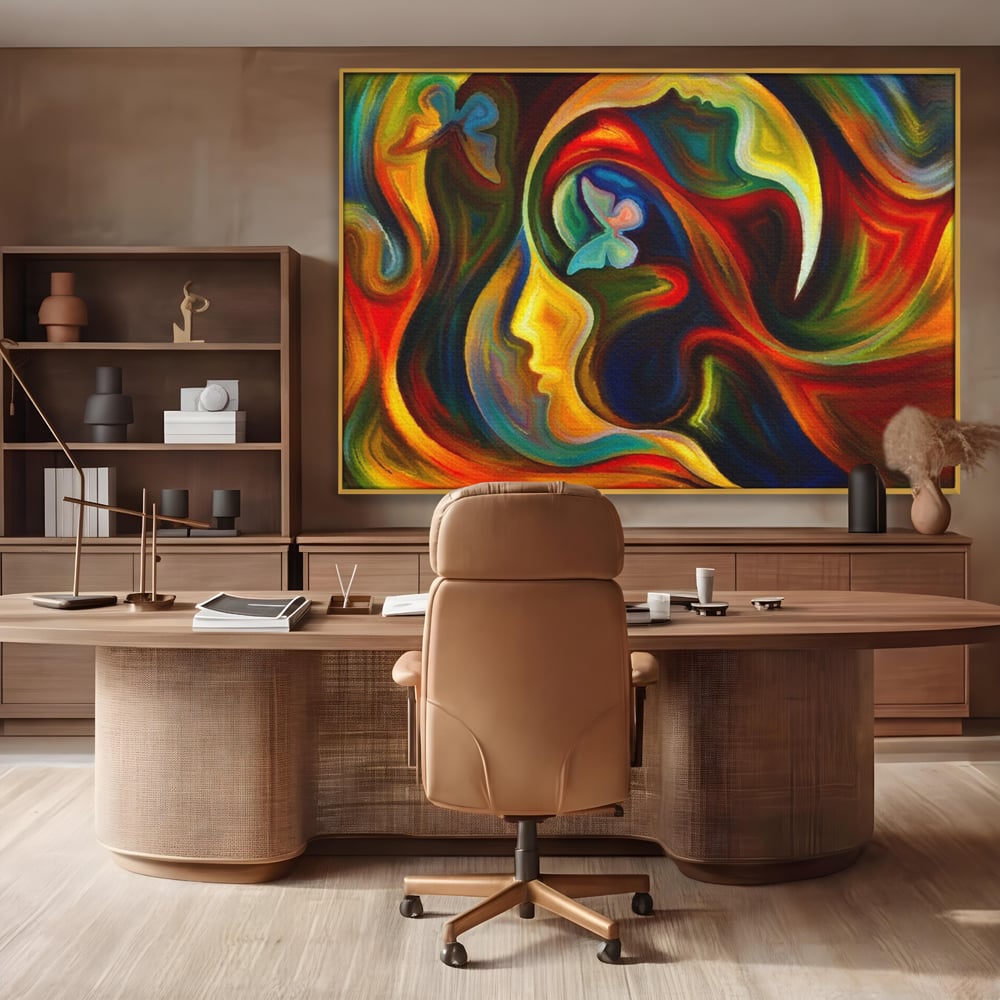 Tablou canvas cu pictura abstracta cu profil uman si fluturi, in rama de aluminiu auriu, pe perete intr-un birou